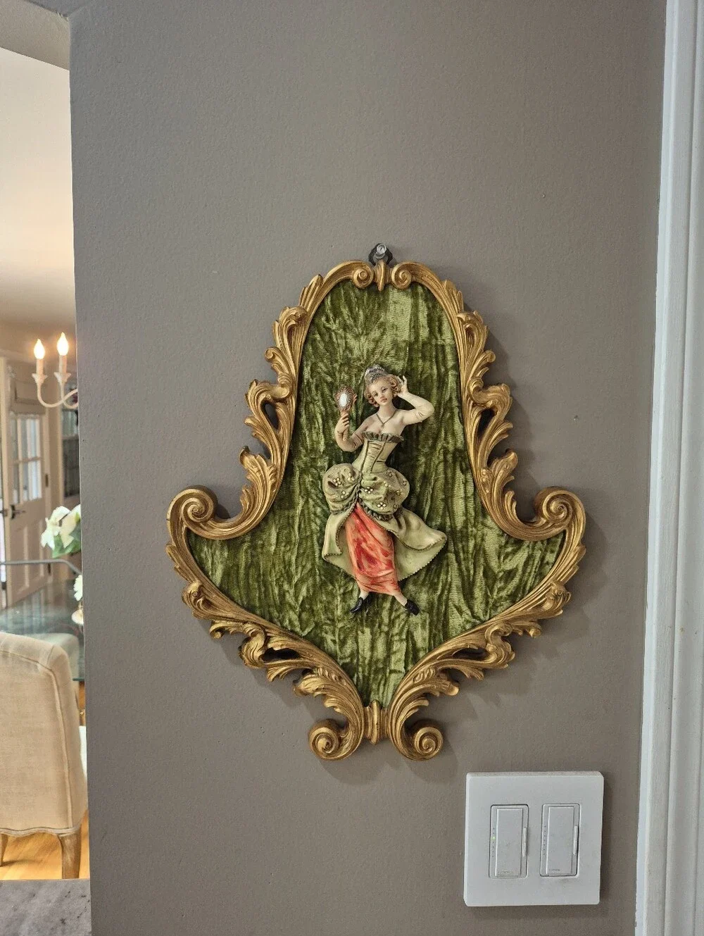 Vintage-Style Green Velvet and Gold Wall Plaques (Pair)